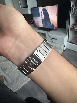 Фото покупателя: Швейцарские наручные часы Tissot PRX T137.410.11.031.00