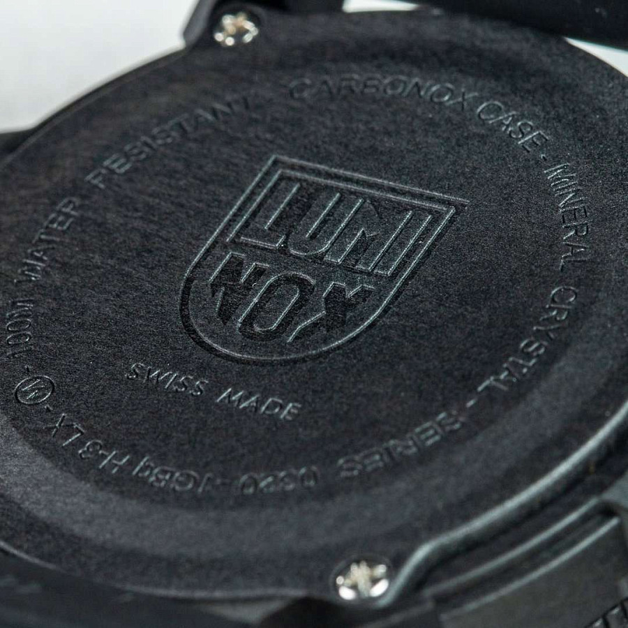 Часы Luminox Leatherback Sea Turtle XS.0321.BO.L — черный, карбон