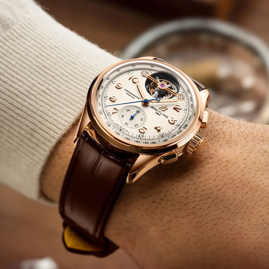 Часы Breitling Premier B21 Chronograph Tourbillon 42 RB2120211G1P1 — кожаный, мужские