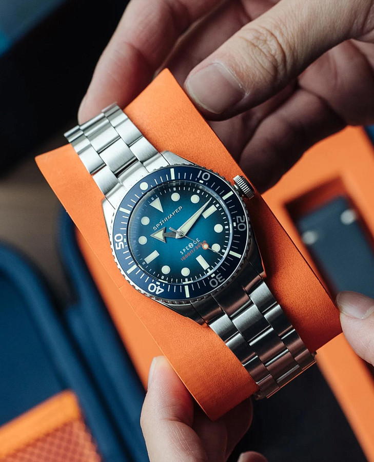 Часы Spinnaker Spence SP-5097-22 — нержавеющая сталь, мужские