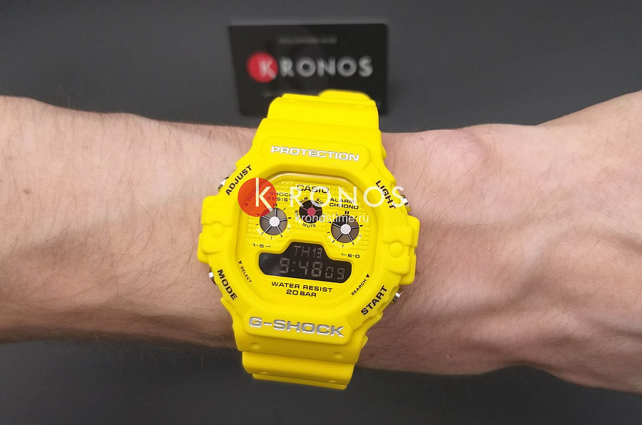 Часы Casio G-Shock DW-5900RS-9 — пластик, электронные