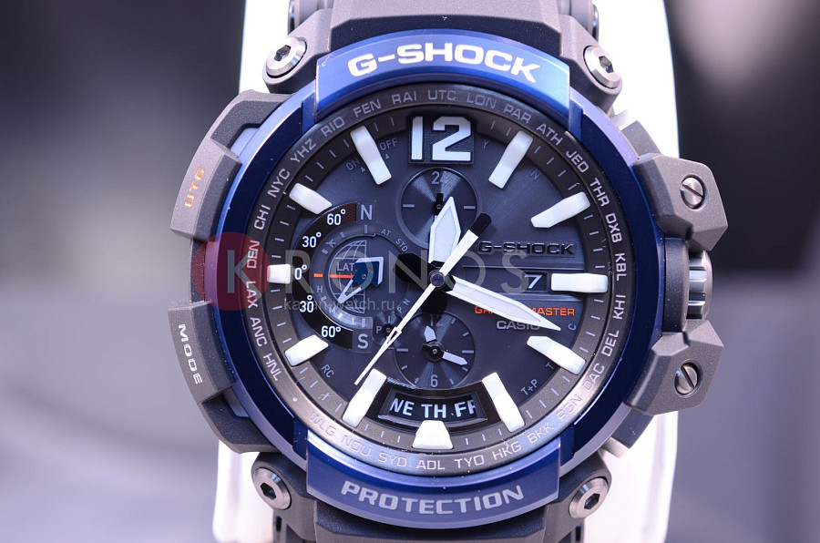 Часы Casio G-Shock GPW-2000-1A2 — электронные, металл сталь пластик
