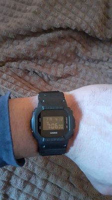 Фото покупателя: Японские наручные часы Casio G-Shock DW-5600BBN-1DR (DW-5600BBN-1E) с хронографом