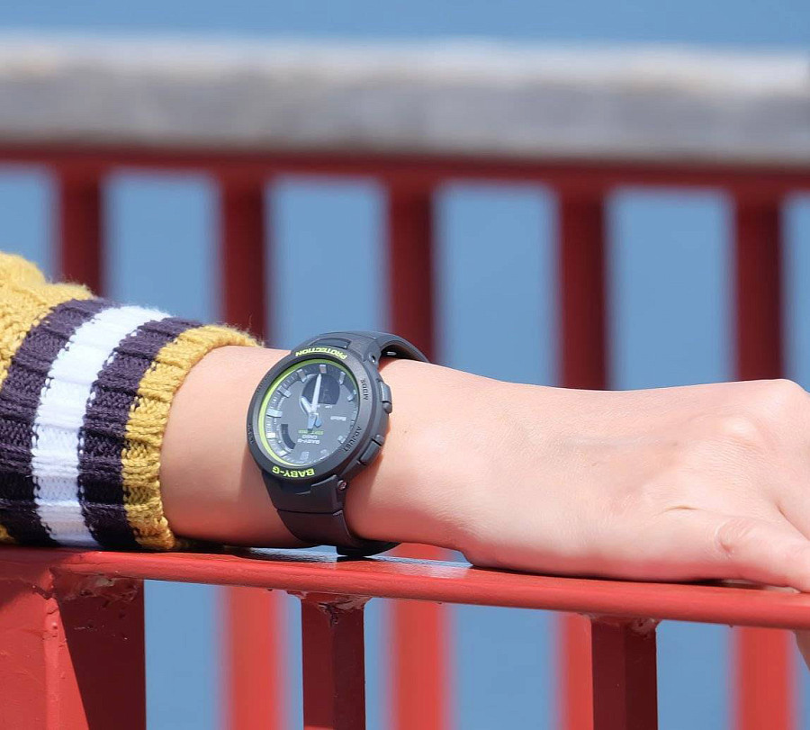 Часы Casio Baby-G BSA-B100SC-1A — пластик, женские