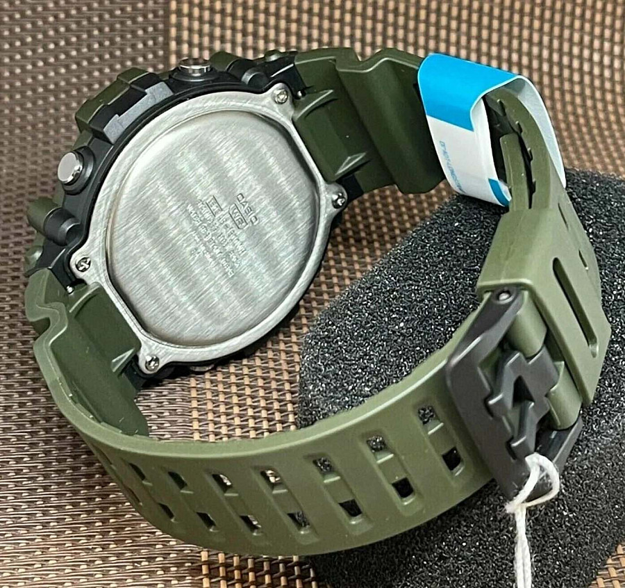 Часы Casio Collection AE-1500WHX-3AVDF (AE-1500WHX-3A) — артикул AE-1500WHX-3A