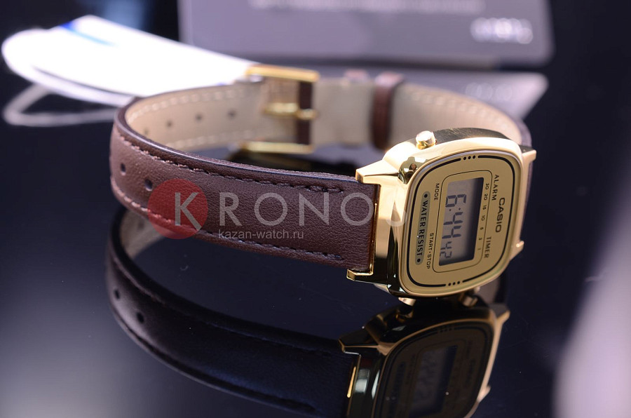 Часы Casio Illuminator LA670WEGL-9E — кварцевые, пластик