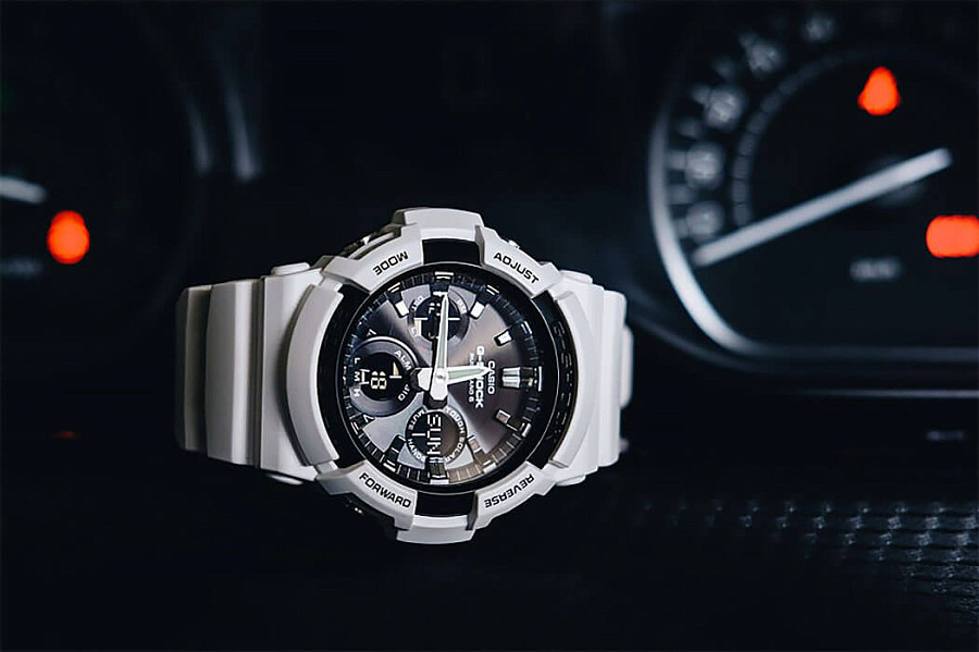 Часы Casio G-Shock GAW-100B-7A — электронные, Япония, мужские
