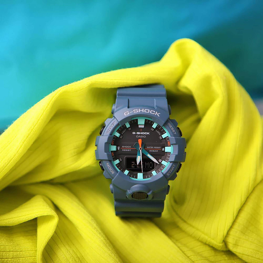 Часы Casio G-Shock GA-800CC-2A — пластик, Япония