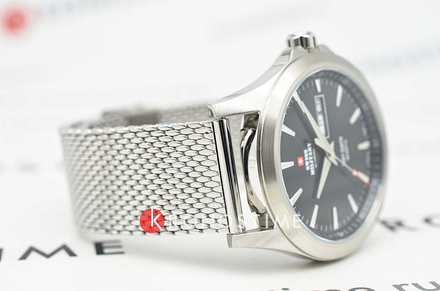 Часы Swiss Military by Chrono Day Date SMP36040.01 — сталь, Швейцария