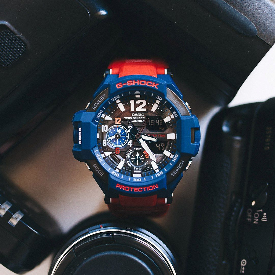 Часы Casio G-Shock GA-1100-2ADR — силикон, мужские
