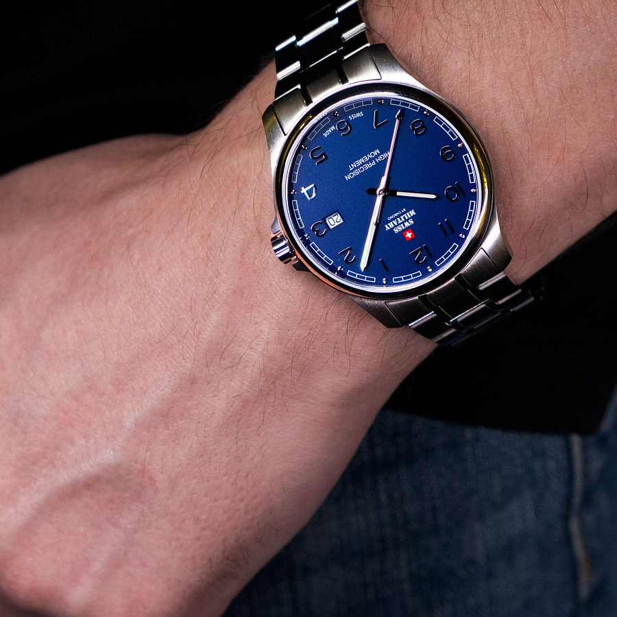 Часы Swiss Military by Chrono Сверхточные SM30200.18 — нержавеющая сталь, мужские