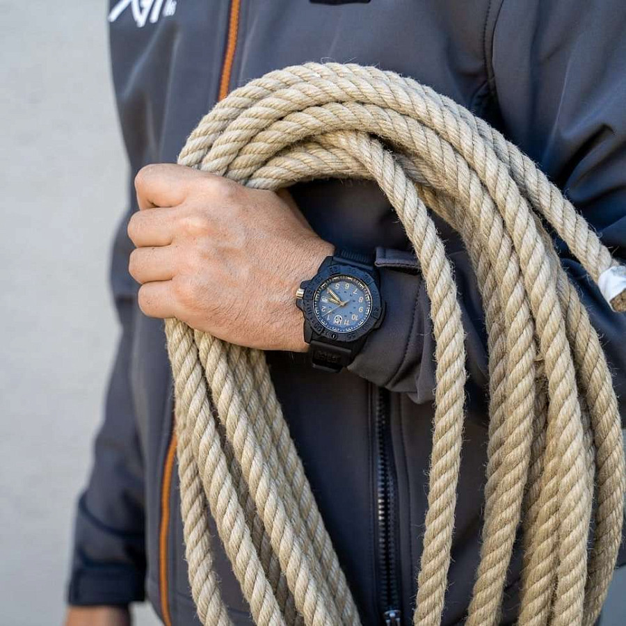 Часы Luminox Navy SEAL 3500 XS.3508.GOLD — Швейцария, кварцевые