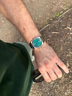 Фото покупателя: Швейцарские наручные часы Tissot PRX T137.410.11.091.00