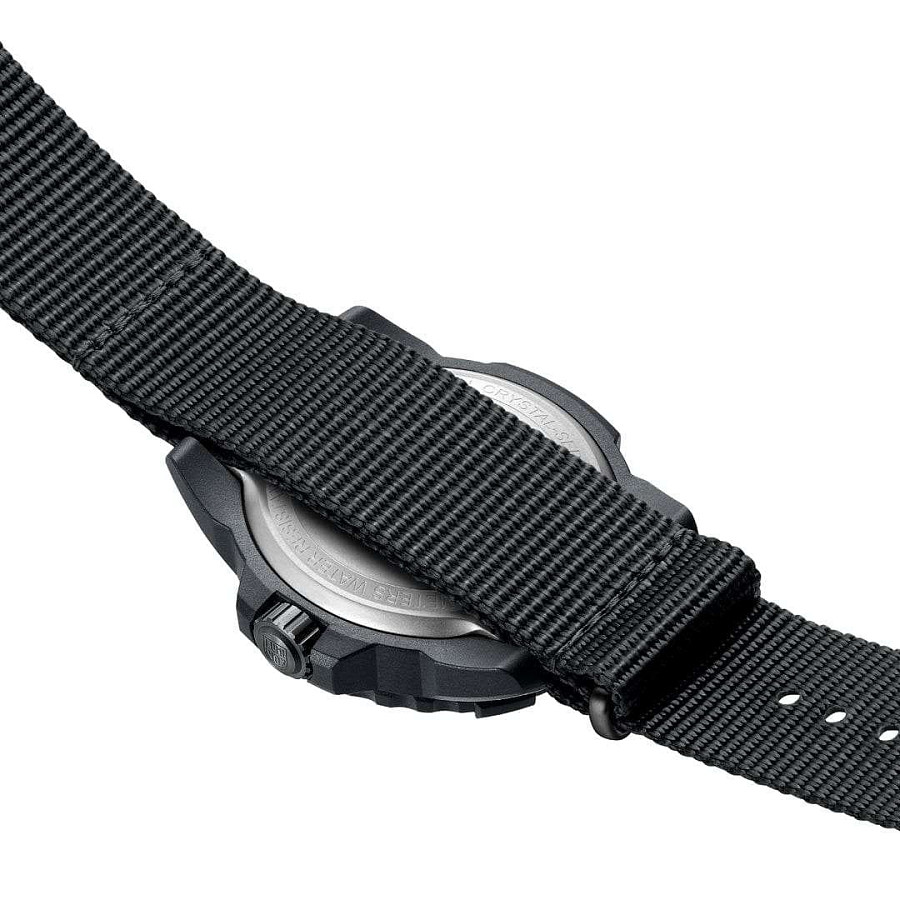 Часы Luminox Navy SEAL Foundation XS.3517.NSF.SET — резина, мужские