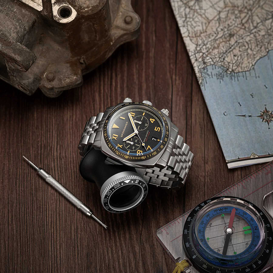 Часы Spinnaker Hull California Chronograph SP-5092-11 — нержавеющая сталь, мужские
