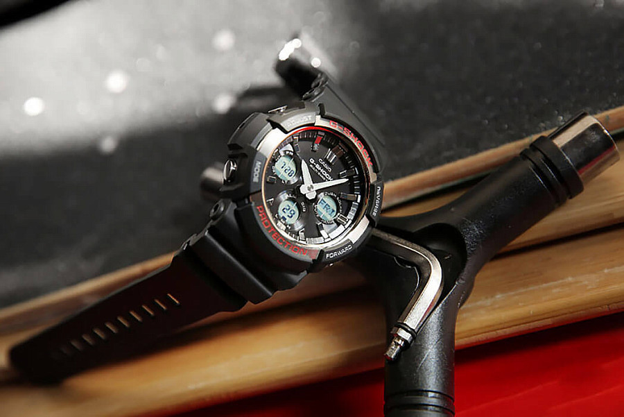 Часы Casio G-Shock GAW-100-1A — мужские, пластик