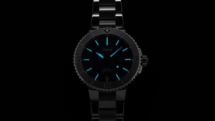 Часы Oris Aquis Date 01 733 7770 4155-07 8 18 05P — женские, нержавеющая сталь
