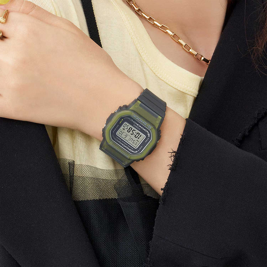 Часы Casio G-Shock GMD-S5610RS-8 — полимер, женские