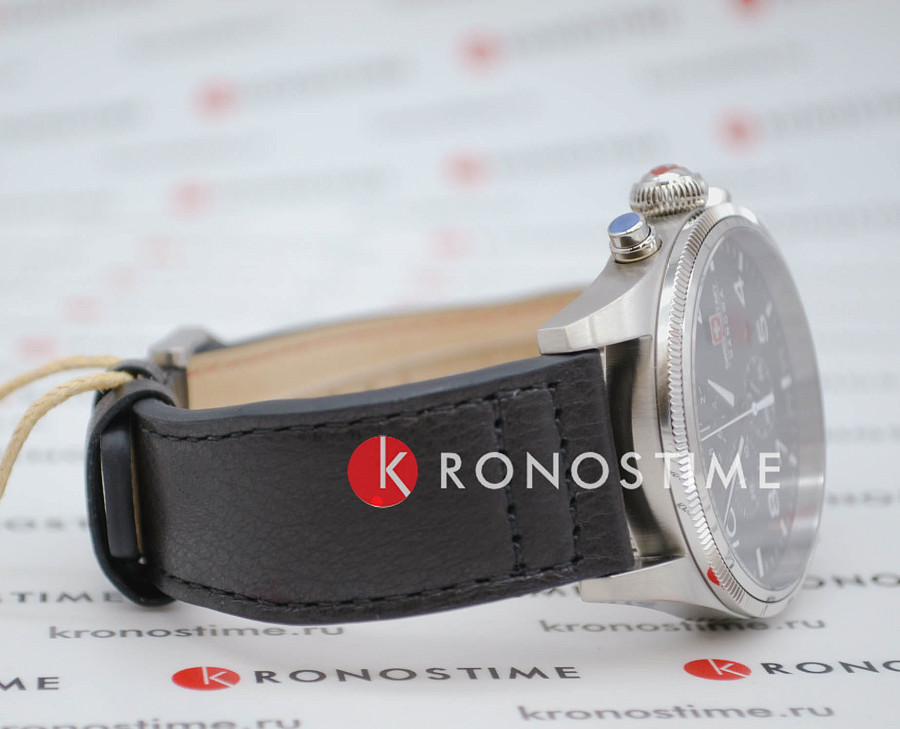 Часы Swiss Military Hanowa Thunderbolt Chrono SMWGC0000401 — Швейцария, кварцевые