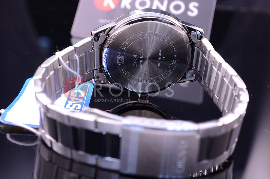 Часы Casio Collection MTP-1303D-1AVDF (MTP-1303D-1A) — кварцевые, Япония, мужские