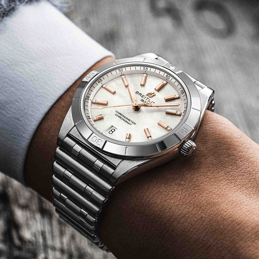 Часы Breitling Chronomat Automatic 36 A10380101A4A1 — металл сталь, Швейцария