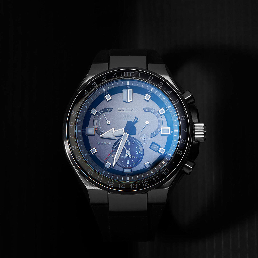 Часы Seiko Astron GPS Solar SSE169J1 — мужские, силикон