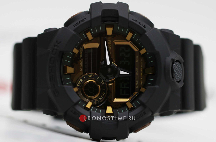 Часы Casio G-Shock GA-700RC-1ADR (GA-700RC-1A) — пластик, мужские