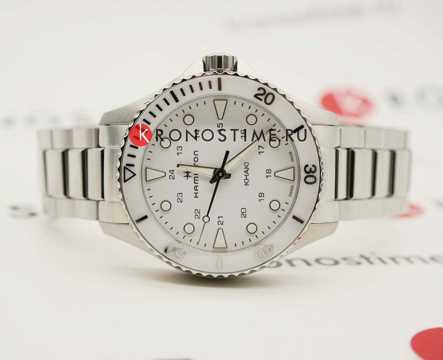 Часы Hamilton Khaki Navy Scuba Quartz H82221110 — белый, металл сталь