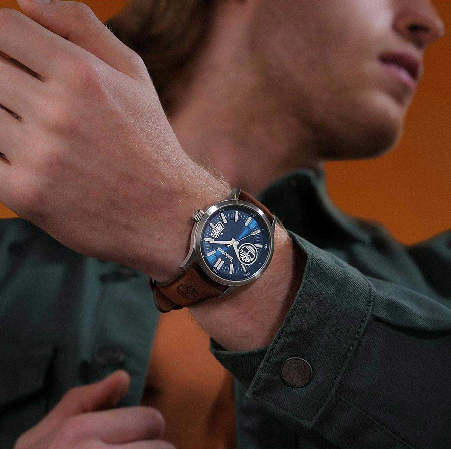 Часы Timberland Trumbull TDWGB0041005 — кварцевые, сталь металл