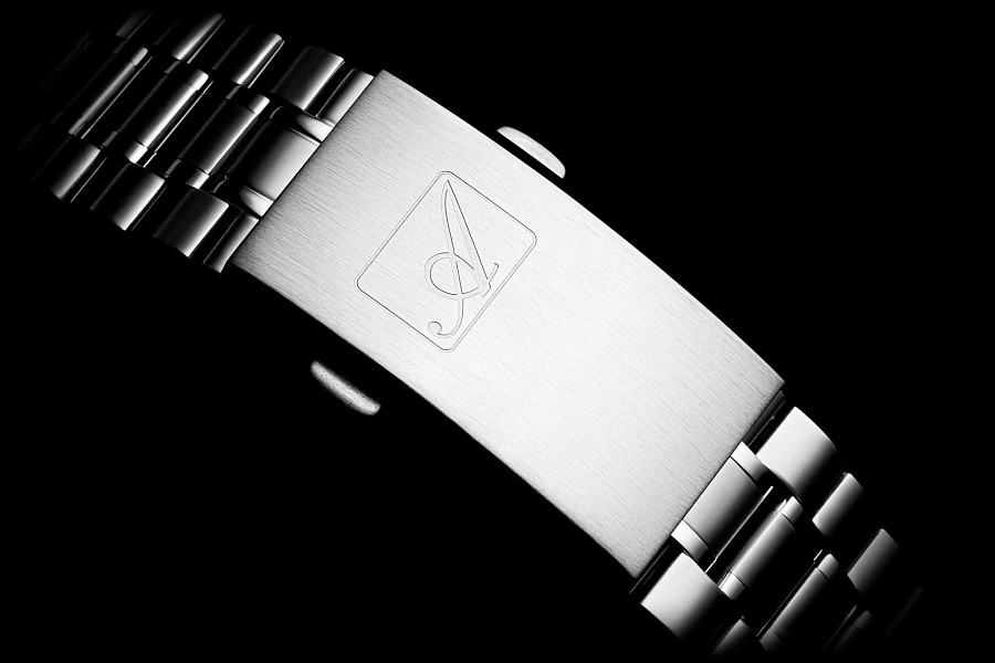 Часы Adriatica A8350.5116CH — Швейцария, кварцевые