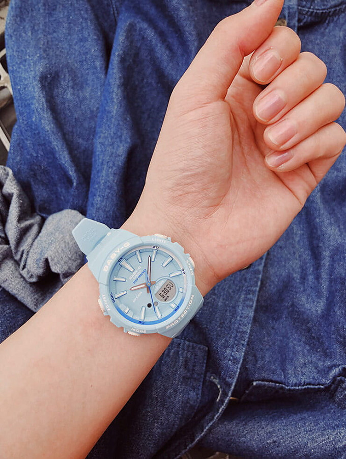 Часы Casio Baby-G Step Tracker BGS-100RT-2A — пластик, женские
