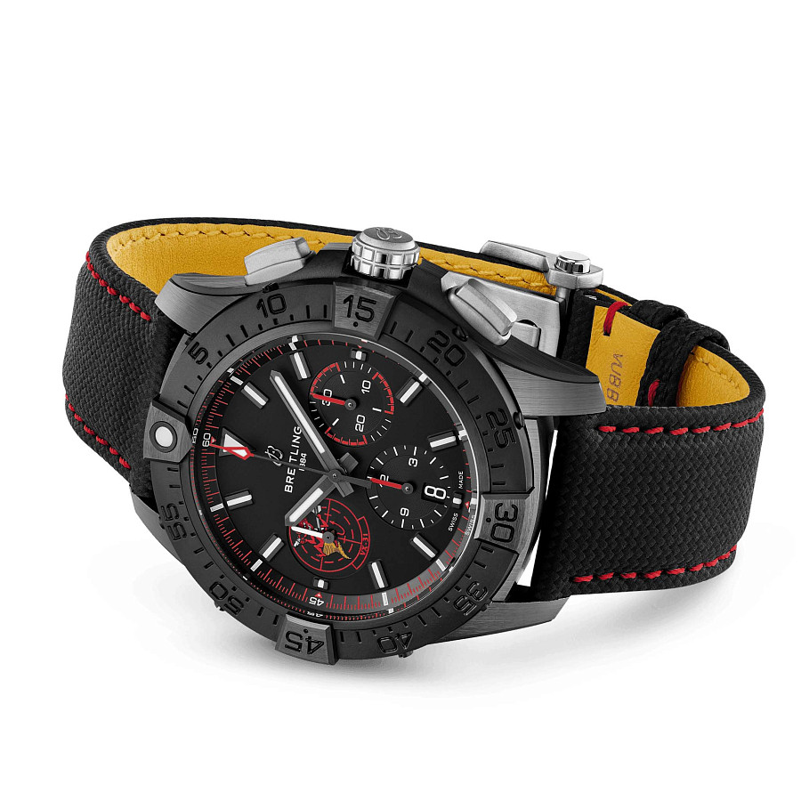 Часы Breitling Avenger B01 Chronograph 44 Night Mission Usn Dust Devils SB01473A1B1X1 — керамика, Швейцария