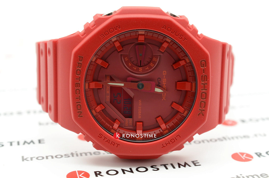 Часы Casio G-Shock GA-2100-4ADR (GA-2100-4A) — пластик, мужские