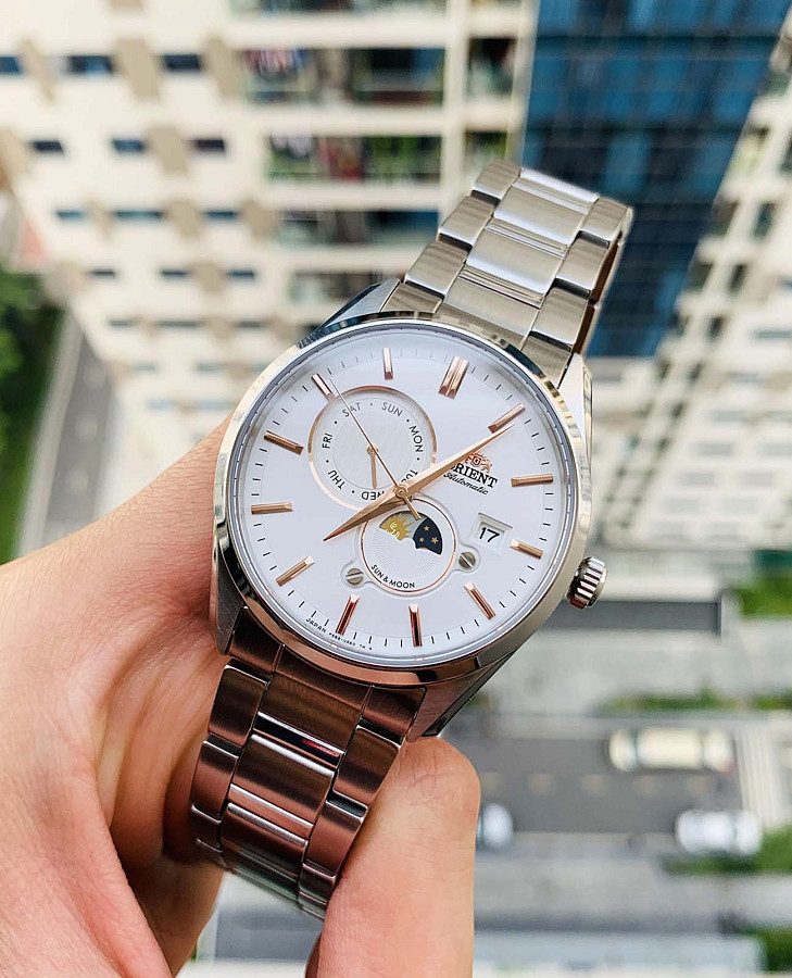 Часы Orient Sun & Moon RA-AK0301S (RN-AK0301S) — белый, сталь металл