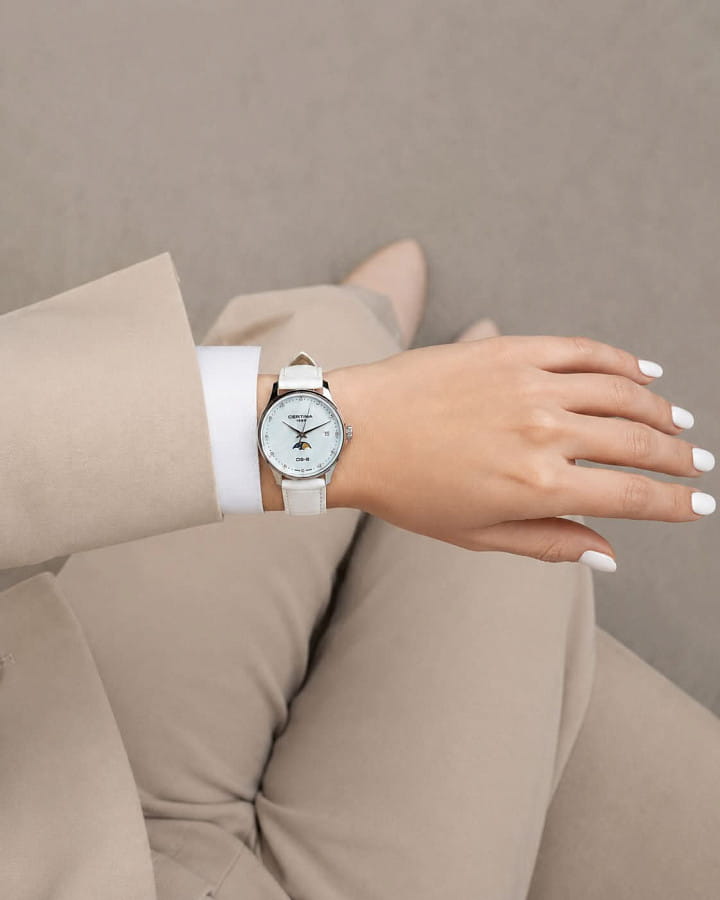 Часы Certina DS-8 Moonphase Lady C045.223.16.131.00 — Швейцария, кварцевые
