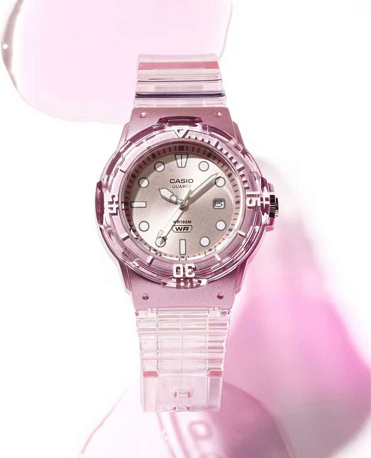 Часы Casio Collection LRW-200HS-4EVDF (LRW-200HS-4E) — пластик, Япония