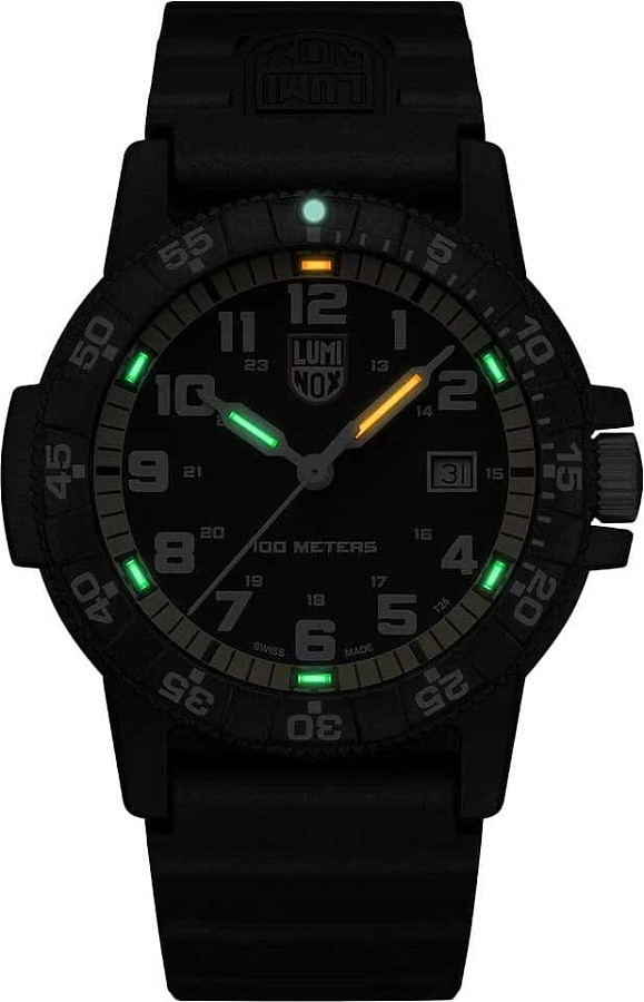 Часы Luminox Leatherback Sea Turtle XS.0325 — кварцевые, карбон пластик