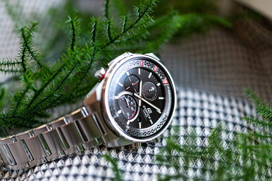 Часы Casio Edifice EFS-S590D-1A — артикул EFS-S590D-1A, мужские