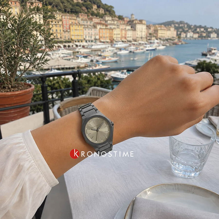 Часы Armani Exchange Andrea AX4625 — нержавеющая сталь с ip-покрытием, женские