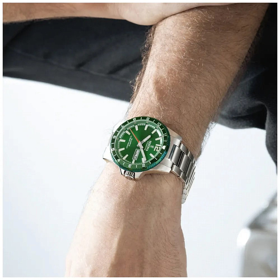 Часы Festina Titanium F20698/3 — кварцевые, титан