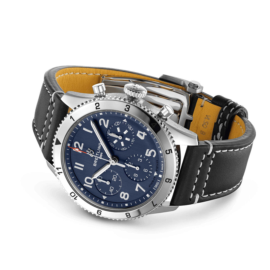 Часы Breitling Classic Avi Chronograph 42 Tribute To Vought F4U Corsair A233801A1C1X1 — сталь металл, Швейцария