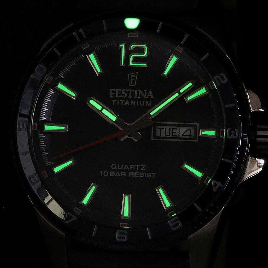 Часы Festina Titanium F20699/2 — Испания, кварцевые