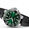 Швейцарские механические часы Oris Aquis Date 01 733 7732 4157-07 4 21 64FC, фото 2