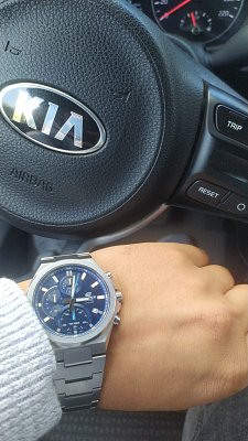 Фото покупателя: Японские наручные часы Casio Edifice EFB-700D-2A с хронографом