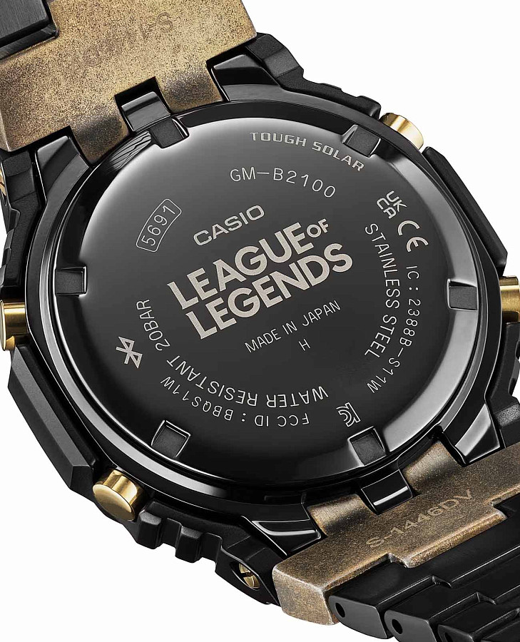 Часы Casio G-Shock GM-B2100LL-1A — электронные, металл сталь