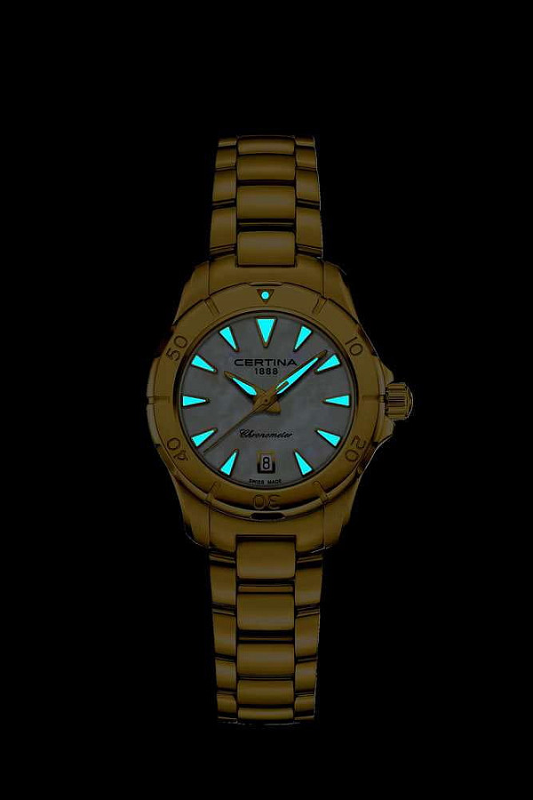 Часы Certina DS Action Lady C032.951.33.111.00 — белый, сталь металл