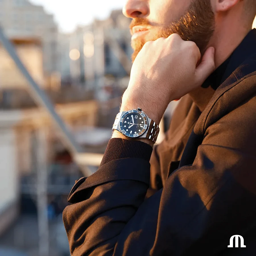 Часы Maurice Lacroix Aikon Venturer AI6057-SSL22-330-1 — механические, сталь металл