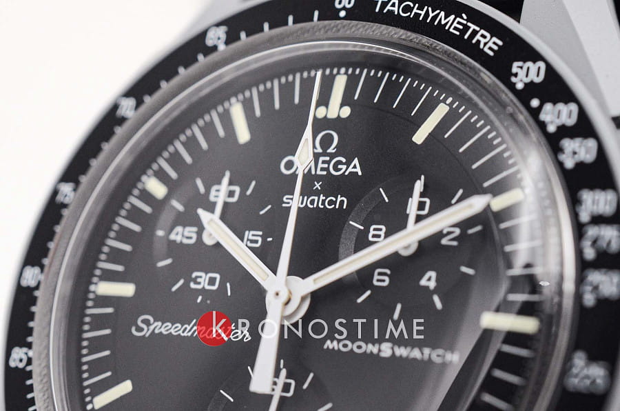 Часы Swatch x Omega Bioceramic Moonswatch Mission To The Moon SO33M100 — Швейцария, кварцевые