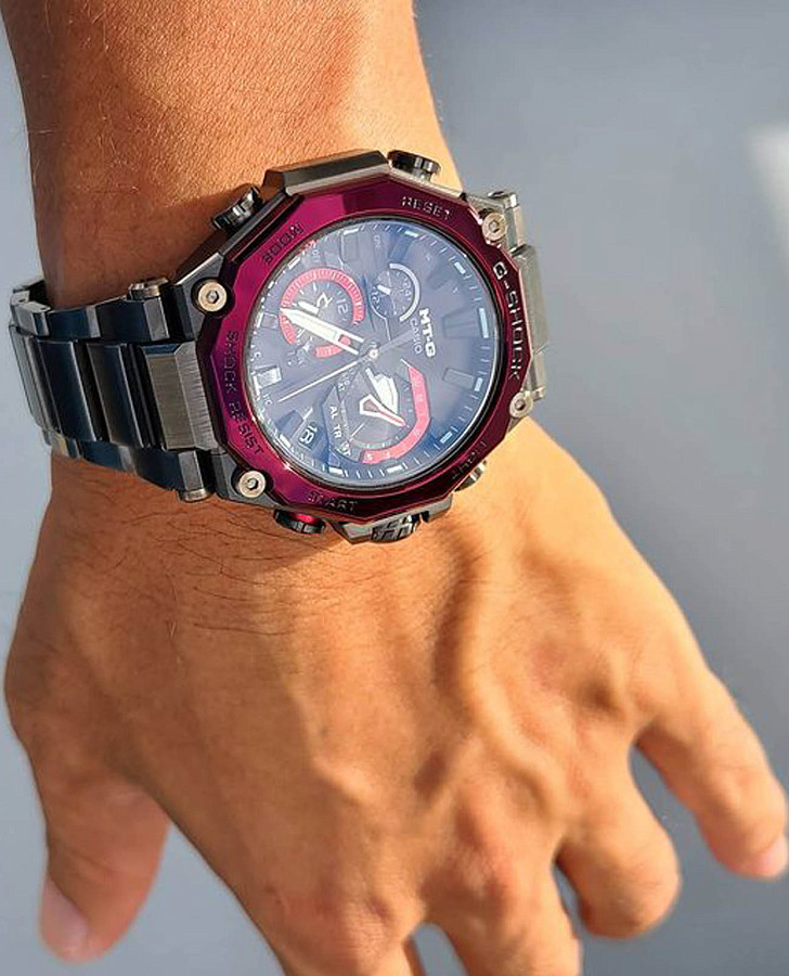 Часы Casio G-Shock Premium MTG-B2000BD-1A4 — черный, электронные