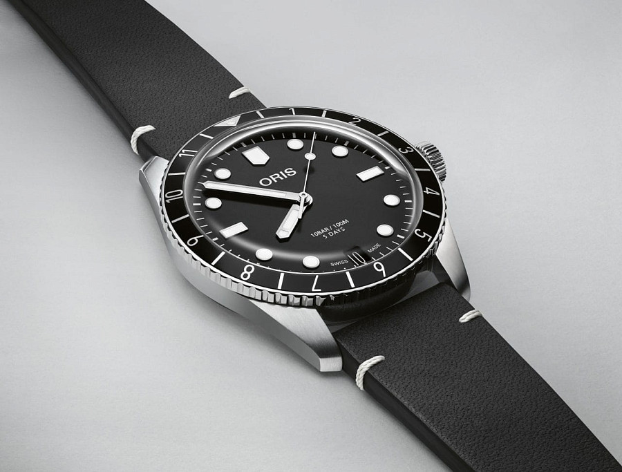 Часы Oris Divers Sixty‑Five 12h Calibre 400 01 400 7772 4054-07 5 20 82 — сталь, Швейцария